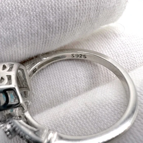 .925 Sterling Silver Aquamarine Cz Ring - Picture 13 of 16